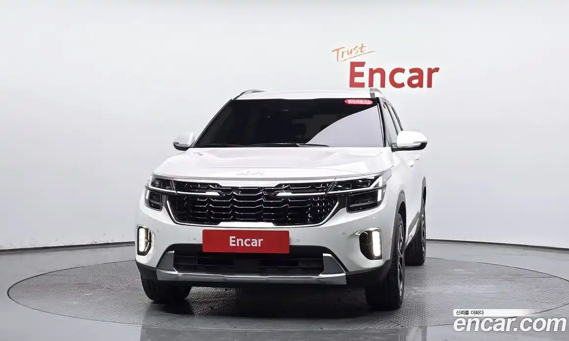 Kia Seltos 2025 1.6 гидро в Москве № 1342607, фото 2