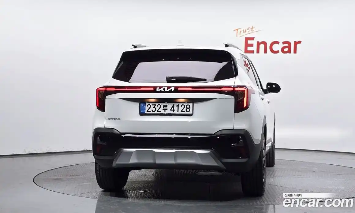 Kia Seltos 2025 1.6 гидро в Москве № 1342607, фото 3