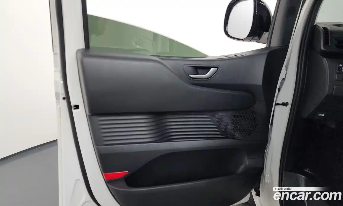 Hyundai Staria 2025 2.2 гидро в Москве № 1416953, фото 14
