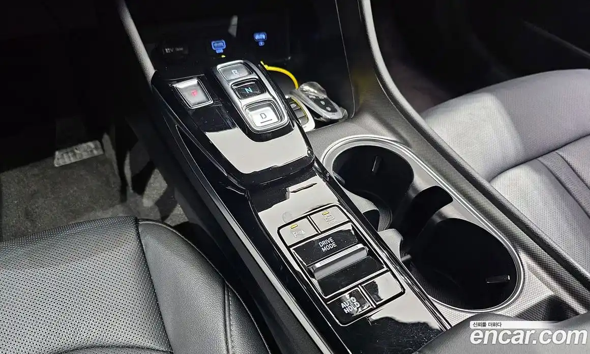 Hyundai Sonata 2023 1.6 гидро в Москве № 1417135, фото 12