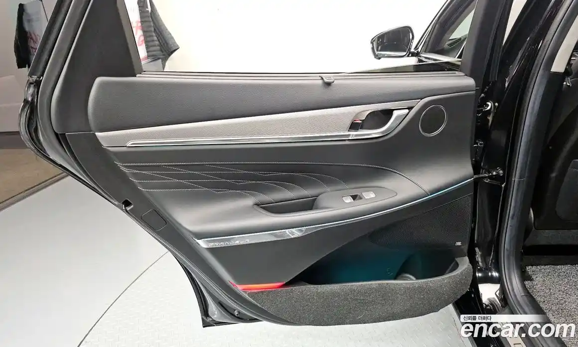 Hyundai Grandeur 2020 3.3 гидро в Москве № 1417346, фото 15