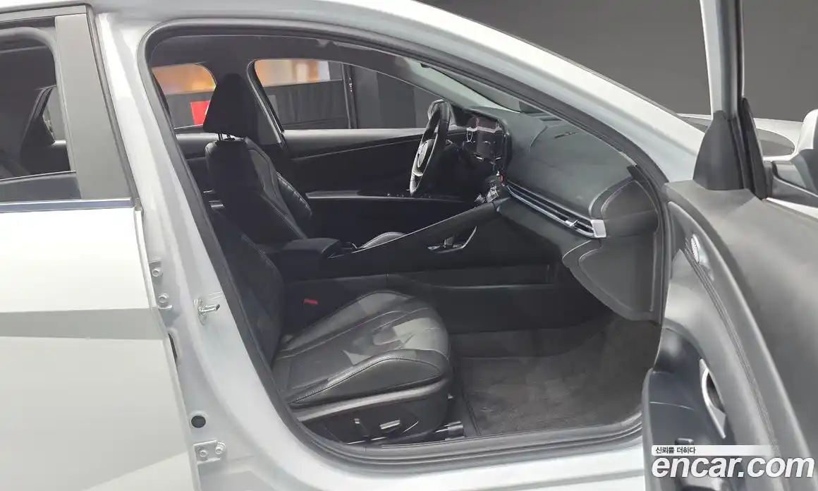 Hyundai Avante 2024 1.6 гидро в Москве, фото 17