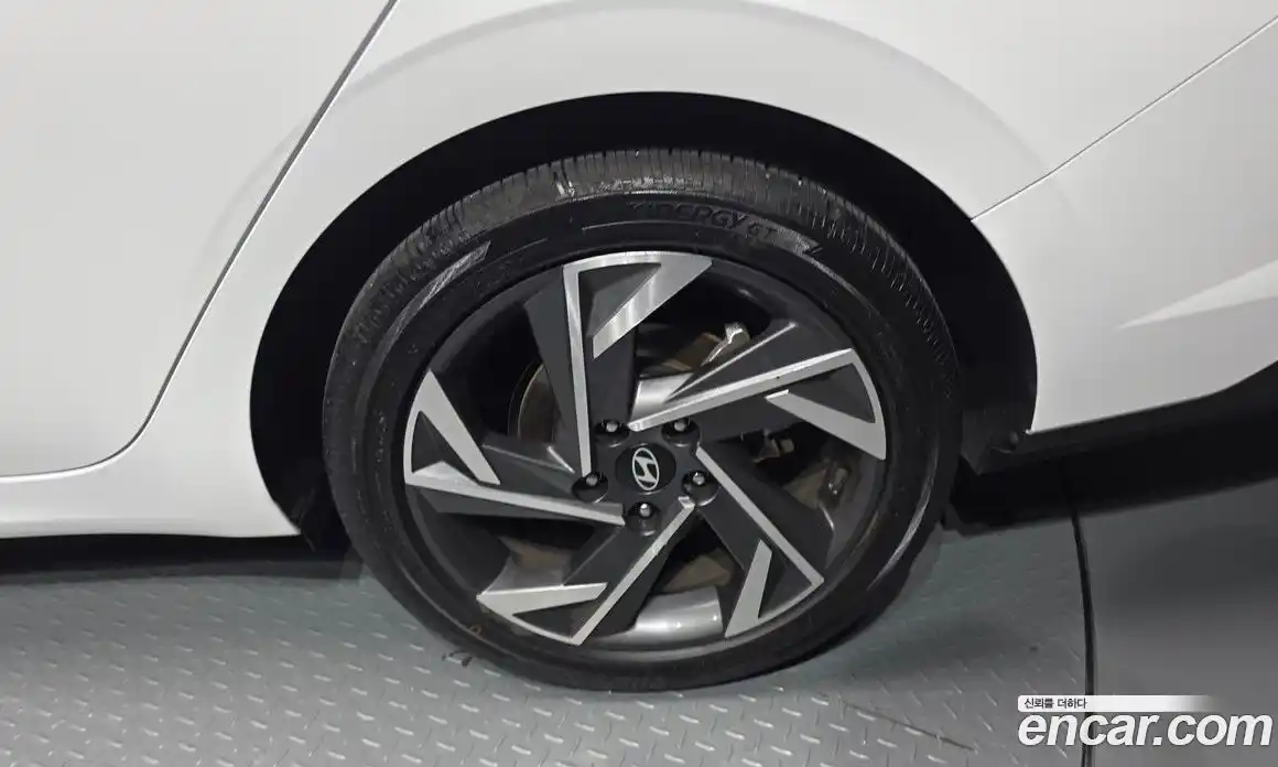 Hyundai Avante 2024 1.6 гидро в Москве, фото 7
