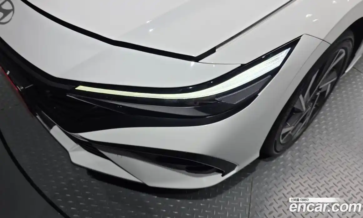 Hyundai Avante 2024 1.6 гидро в Москве, фото 8