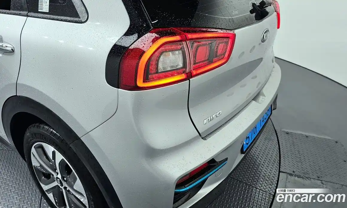 Kia Niro 2021 0.2 гидро в Москве № 1418043, фото 9