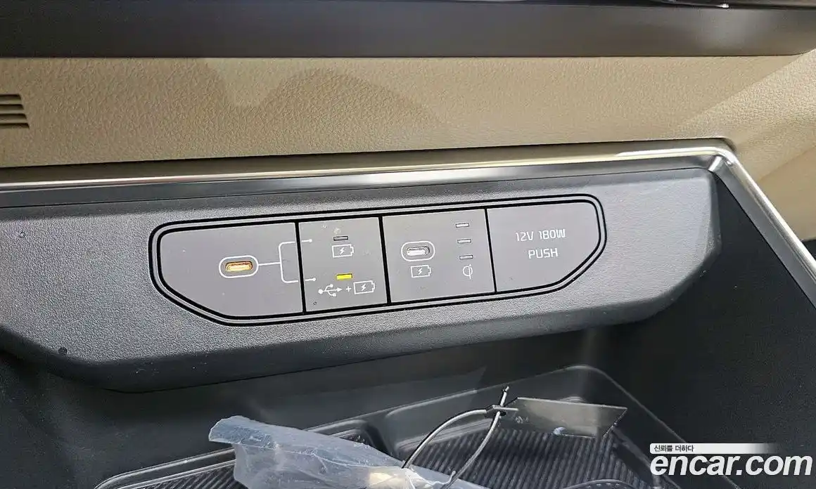 Kia Canival 2024 1.6 гидро в Москве № 1418050, фото 19