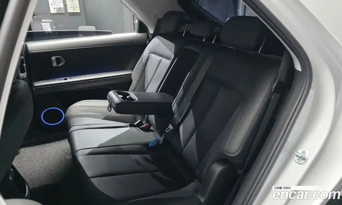 Hyundai Ioniq 5 2024 0.1 гидро в Москве № 1537361, фото 16
