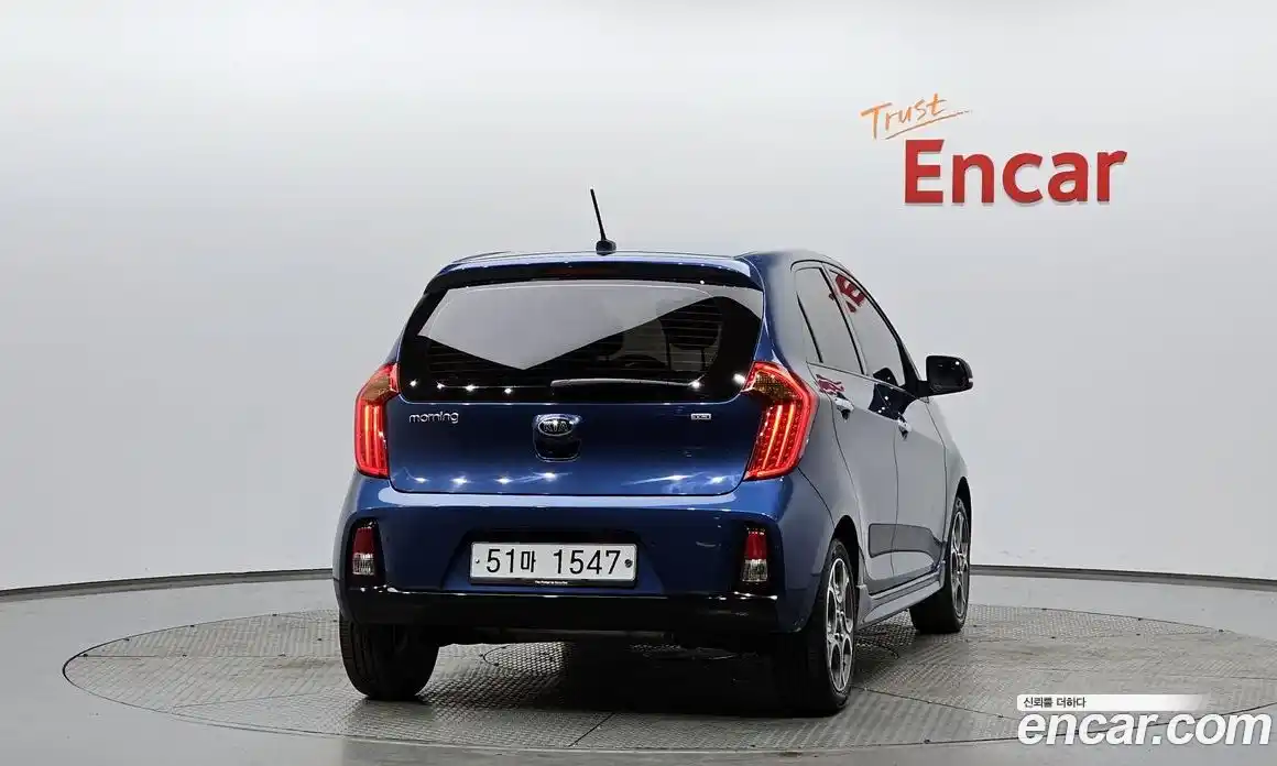 Kia Morning 2015 1.0 гидро в Москве № 1538333, фото 3