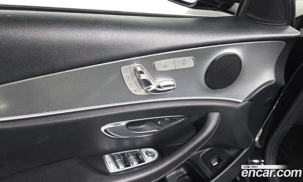 Mercedes-Benz E-Class 2019 2.0 гидро в Москве № 160901, фото 15