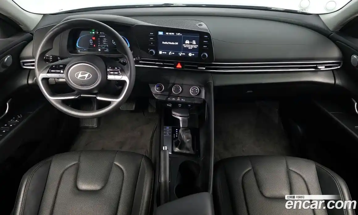Hyundai Avante 2024 1.6 гидро в Москве № 1610280, фото 10