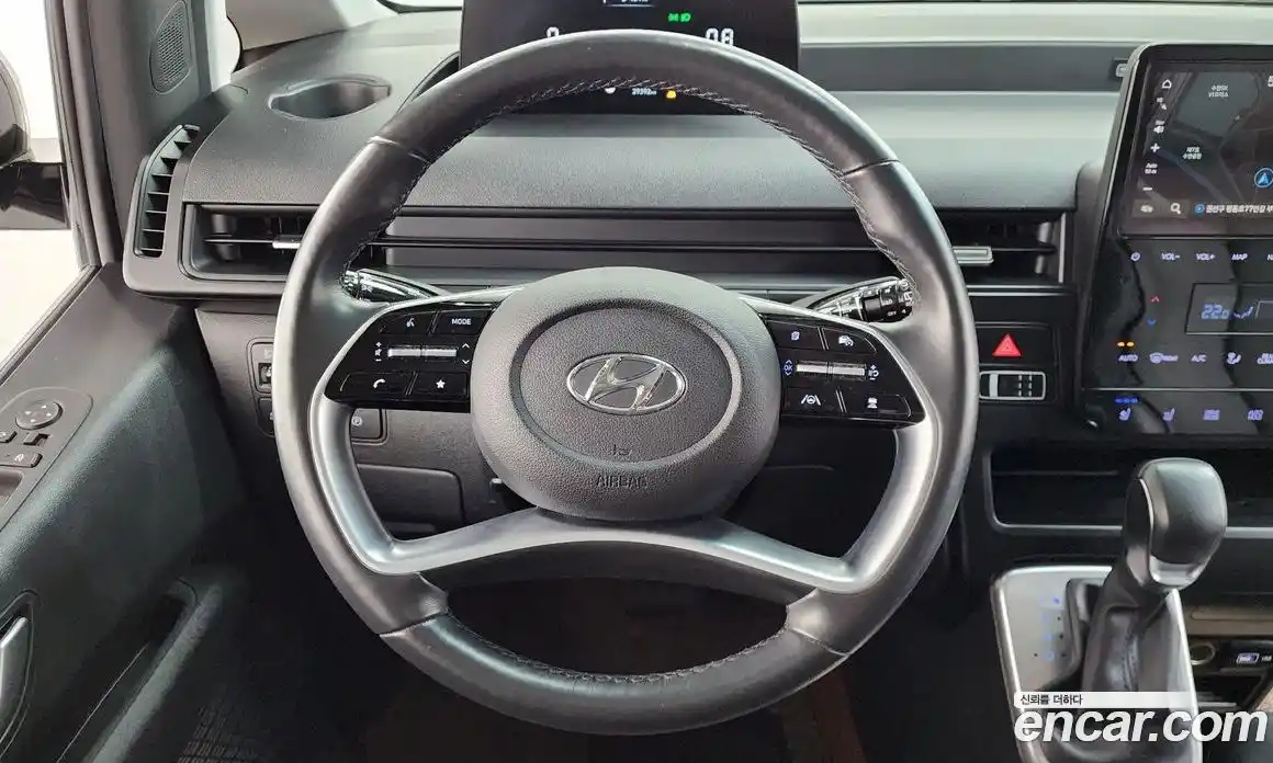 Hyundai Staria 2023 2.2 гидро в Москве, фото 18