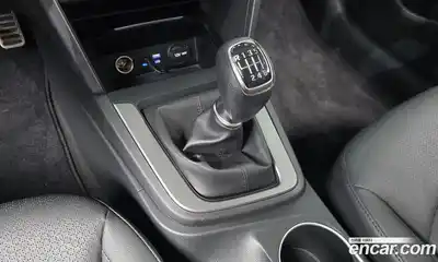 Hyundai Avante 2016 1.6 механика в Москве № 1610496, миниатюра 12
