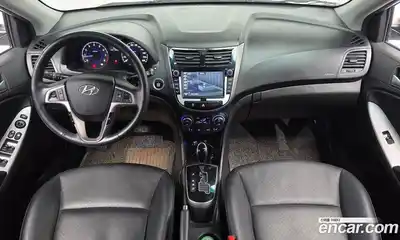 Hyundai Accent 2018 1.4 гидро в Москве № 1610835, миниатюра 10