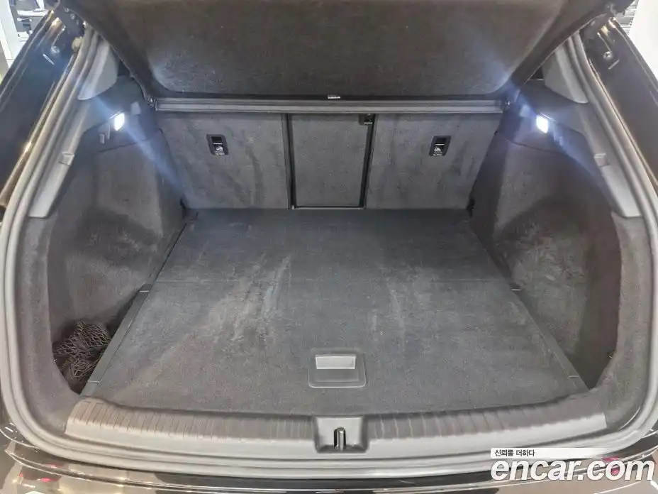 Audi Q4 e-tron 2023 1.0 гидро в Москве № 1618304, фото 20