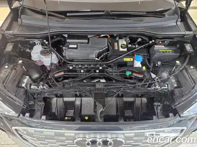 Audi Q4 e-tron 2023 1.0 гидро в Москве № 1618304, миниатюра 6