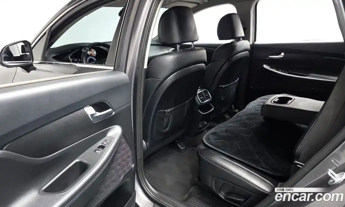 Hyundai Santa Fe 2019 2.0 гидро в Москве № 1683840, фото 16