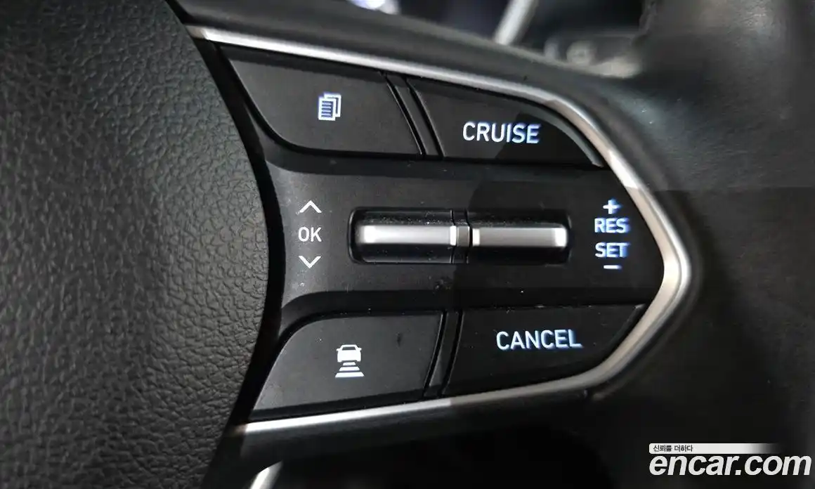 Hyundai Santa Fe 2019 2.0 гидро в Москве № 1683840, фото 22