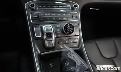 Hyundai Santa Fe 2023 2.5 гидро в Москве № 1684231, миниатюра 12