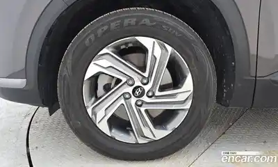 Hyundai Santa Fe 2023 2.5 гидро в Москве № 1684231, миниатюра 5