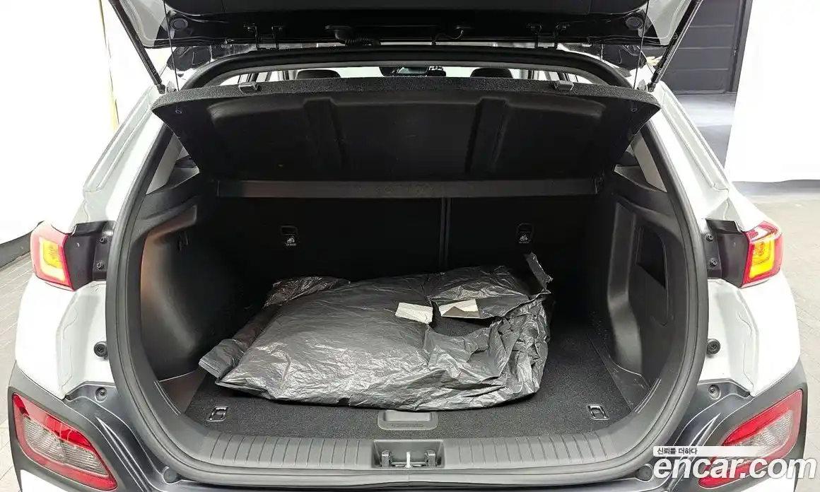 Hyundai Kona 2019 0.2 гидро в Москве № 1684287, фото 26