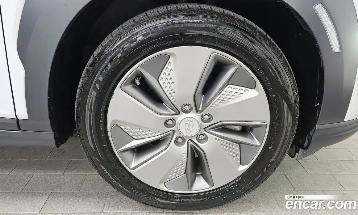 Hyundai Kona 2019 0.2 гидро в Москве № 1684287, фото 7