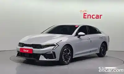 Kia K5, 2025