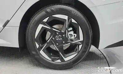 Kia K5 2025 2.0 гидро в Москве № 1684845, миниатюра 7