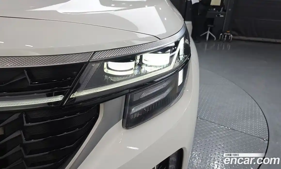 Kia Seltos 2025 1.6 гидро в Москве № 1758074, фото 8