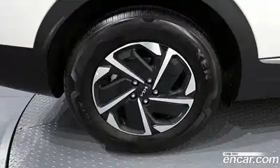 Kia Sportage 2022 1.6 гидро в Москве № 1758340, миниатюра 5