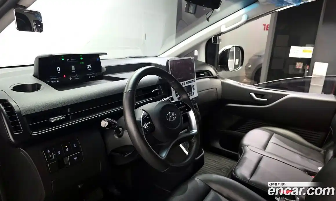 Hyundai Staria 2021 2.2 гидро в Москве № 1830340, фото 25