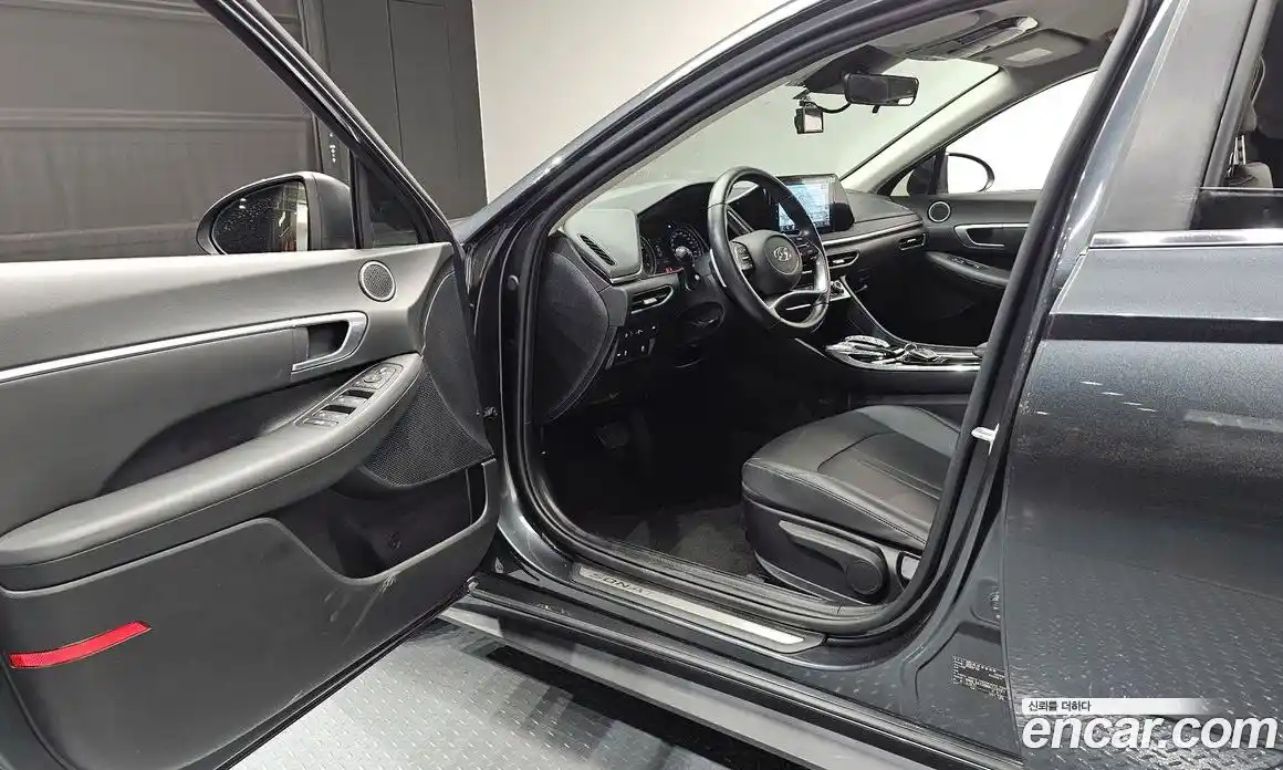 Hyundai Sonata 2020 2.0 гидро в Москве № 1830534, фото 13