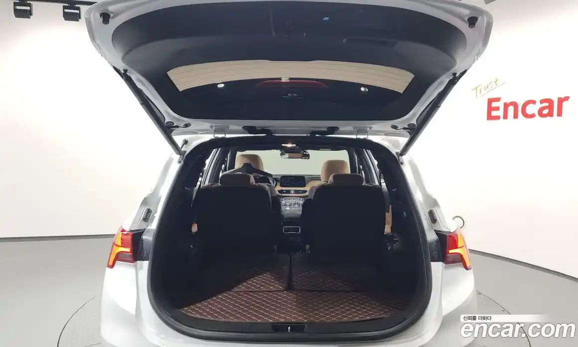Hyundai Santa Fe 2022 2.2 гидро в Москве № 1830902, фото 26