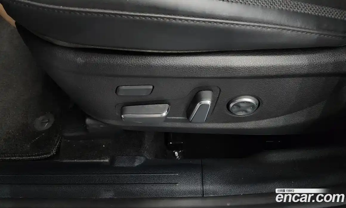 Hyundai Santa Fe 2022 2.2 гидро в Москве № 1830902, фото 35