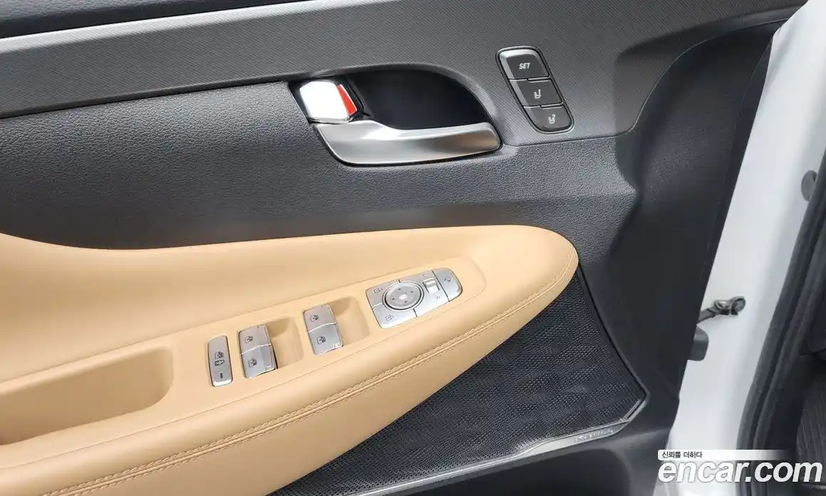Hyundai Santa Fe 2022 2.2 гидро в Москве № 1830902, фото 37