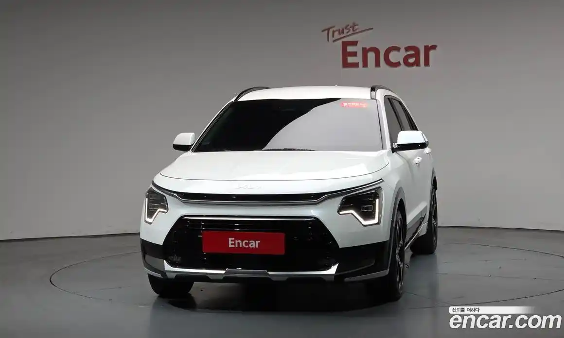 Kia Niro 2025 1.6 гидро в Москве № 1831311, фото 2