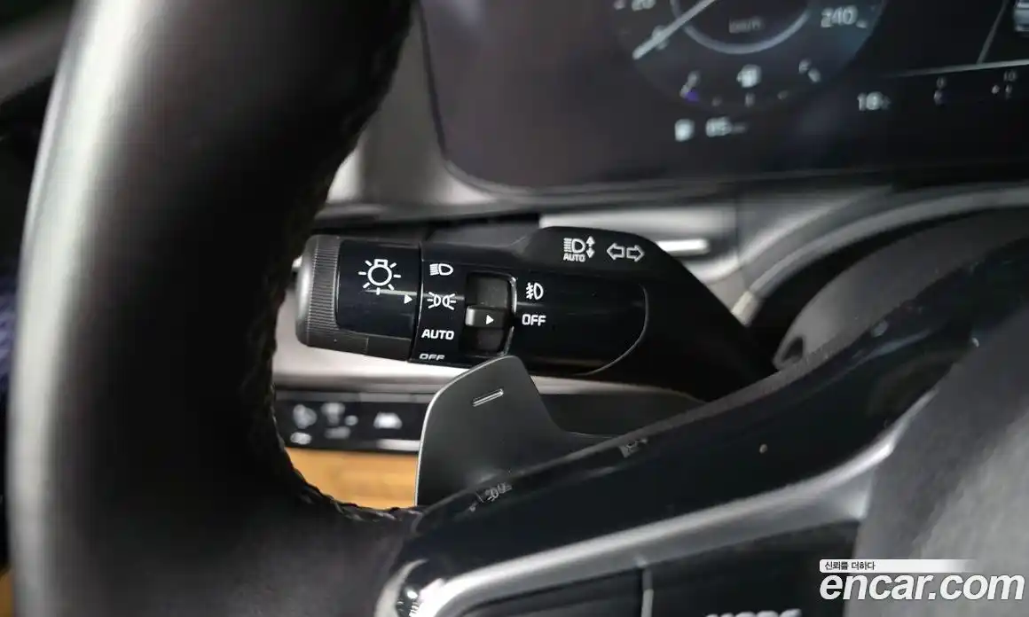 Kia Canival 2022 3.5 гидро в Москве № 1831378, фото 29