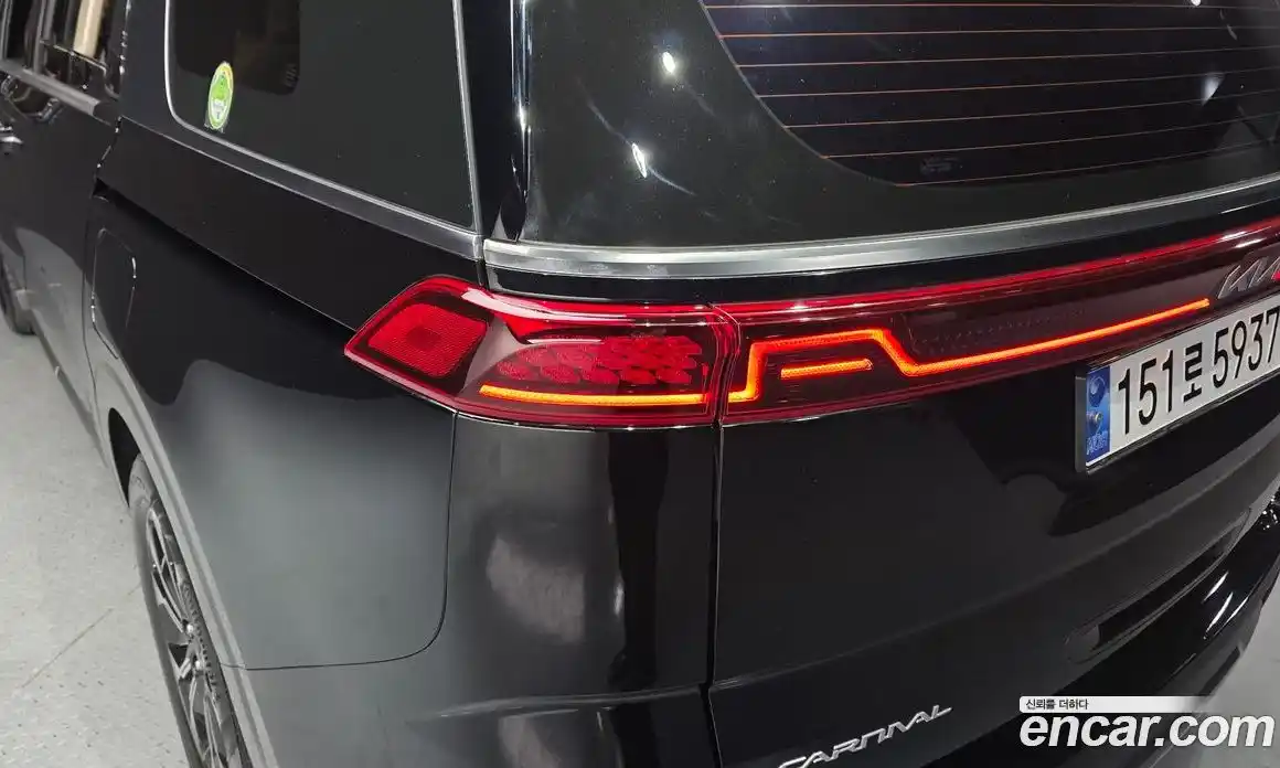 Kia Canival 2022 3.5 гидро в Москве № 1831378, фото 9