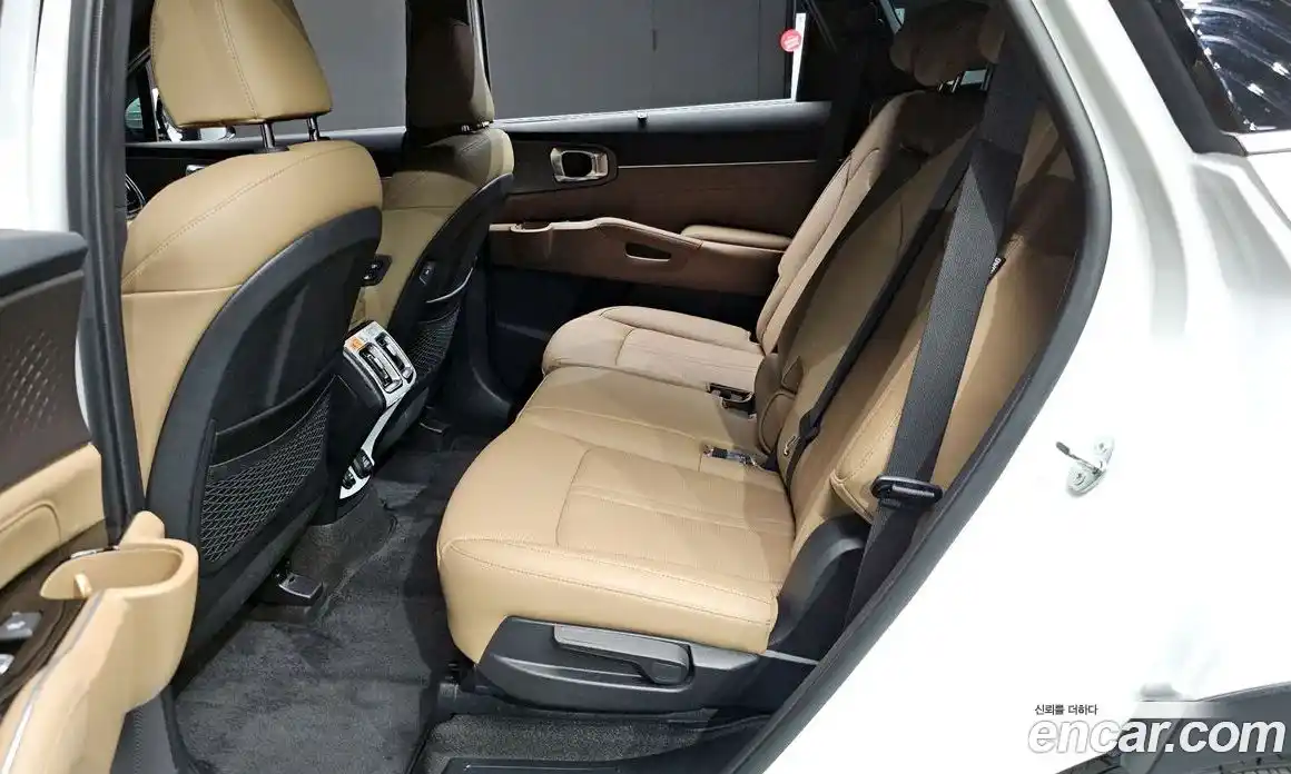 Kia Sorento 2023 2.2 гидро в Москве № 1831457, фото 16