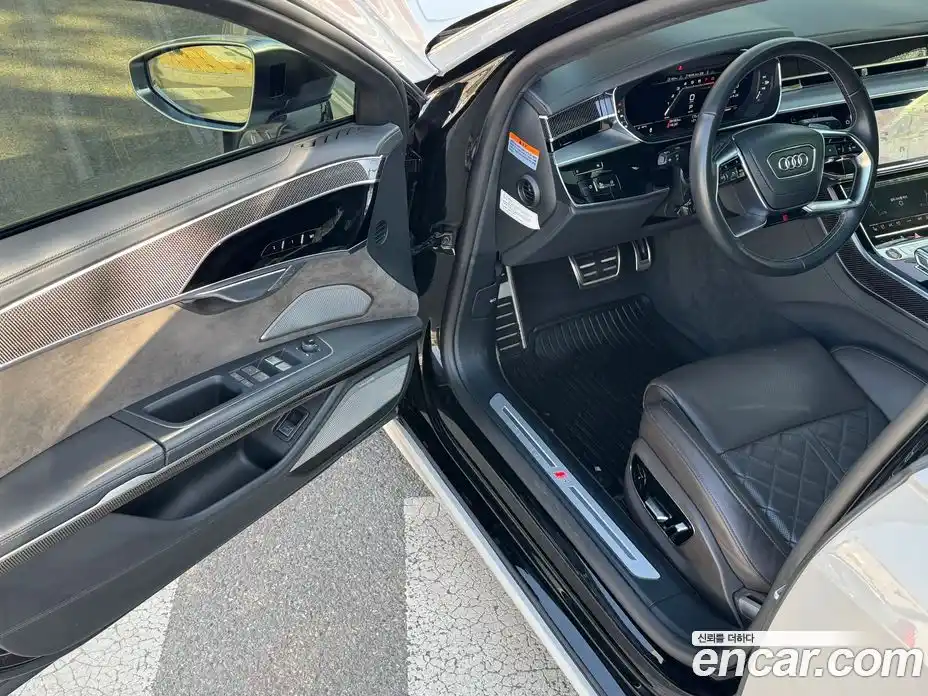 Audi S8 2021 4.0 гидро в Москве № 1836712, фото 11