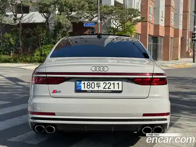 Audi S8 2021 4.0 гидро в Москве № 1836712, миниатюра 4