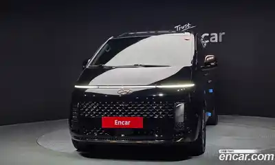 Hyundai Staria 2022 2.2 гидро в Москве № 1903591, миниатюра 3