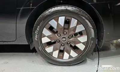 Hyundai Staria 2022 2.2 гидро в Москве № 1903591, миниатюра 7