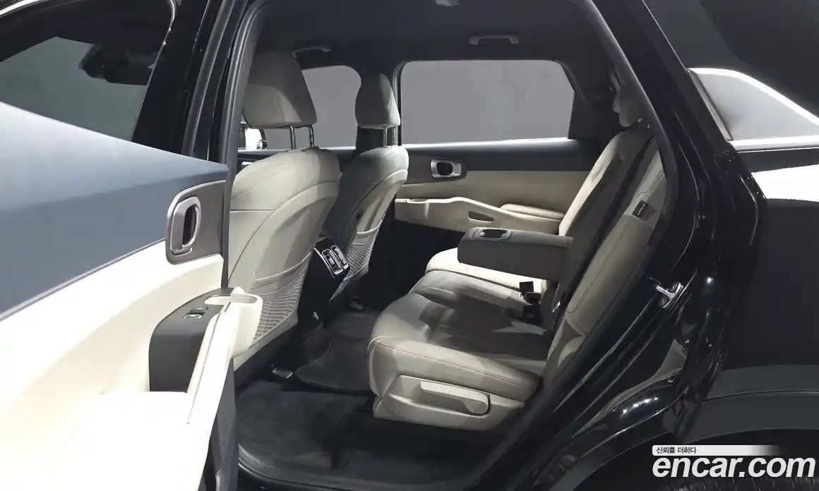 Kia Sorento 2023 1.6 гидро в Москве № 1904834, фото 15