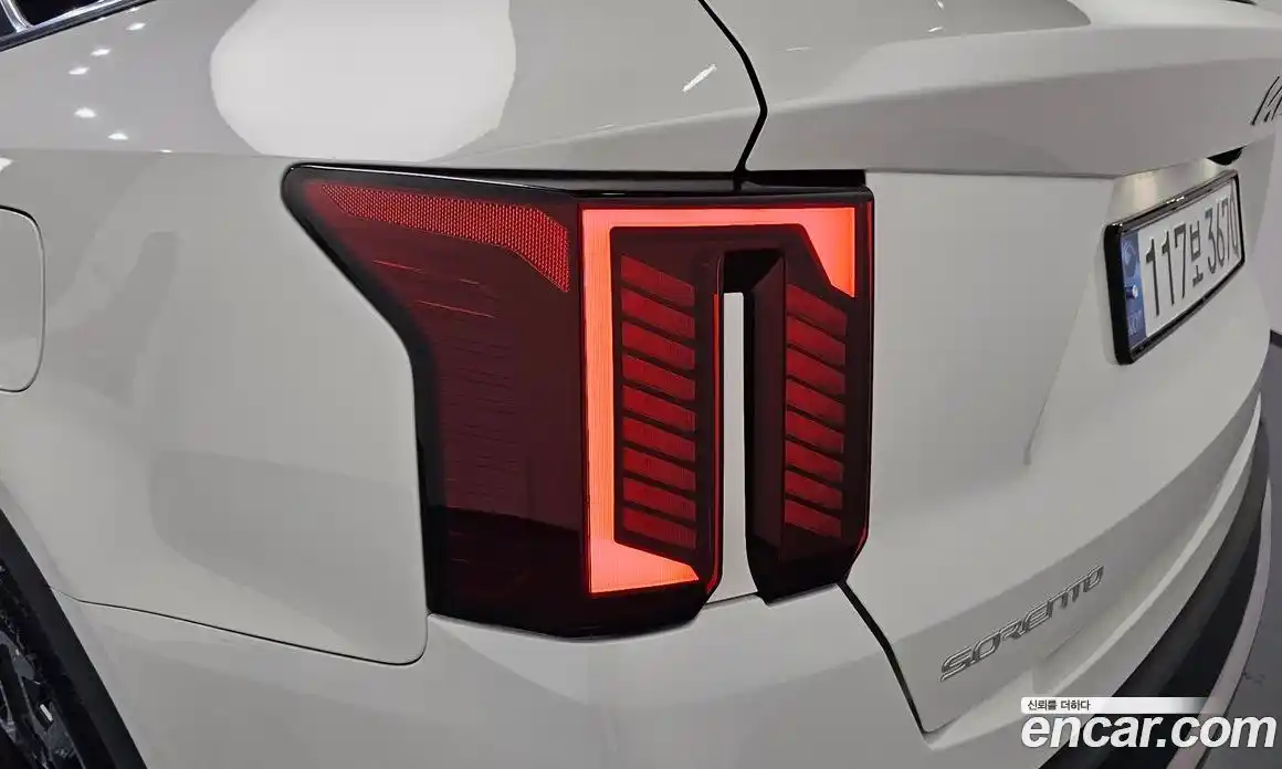 Kia Sorento 2024 1.6 гидро в Москве № 1904912, фото 8