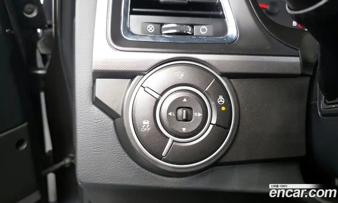SsangYong Korando 2016 2.0 гидро в Москве № 1906144, фото 20