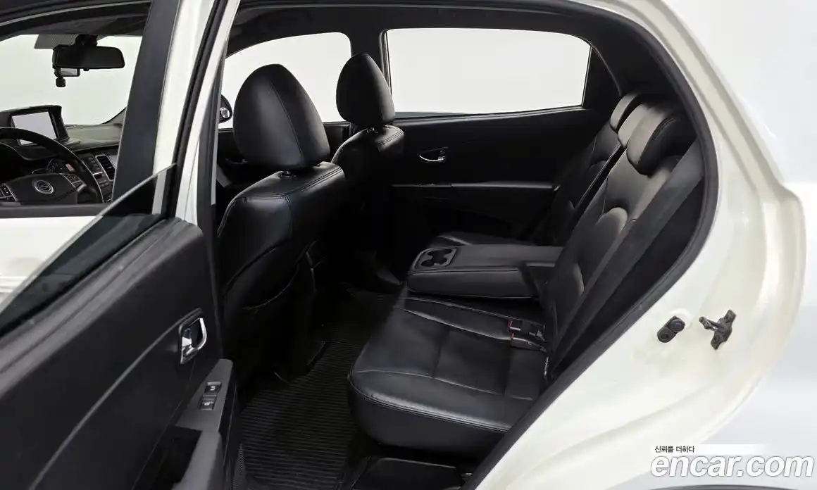 SsangYong Korando 2012 2.0 гидро в Москве № 1906411, фото 17