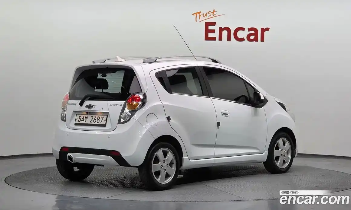 Chevrolet Spark 2011 1.0 гидро в Москве № 1907210, фото 2