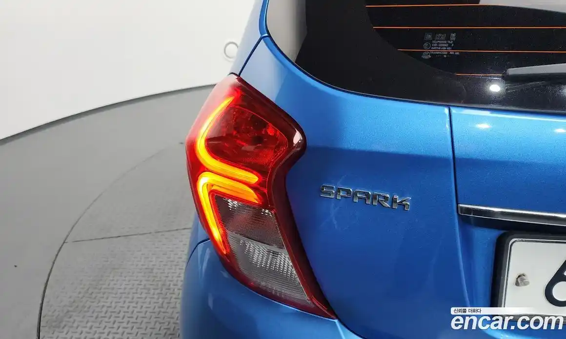 Chevrolet Spark 2016 1.0 гидро в Москве № 1907407, фото 8