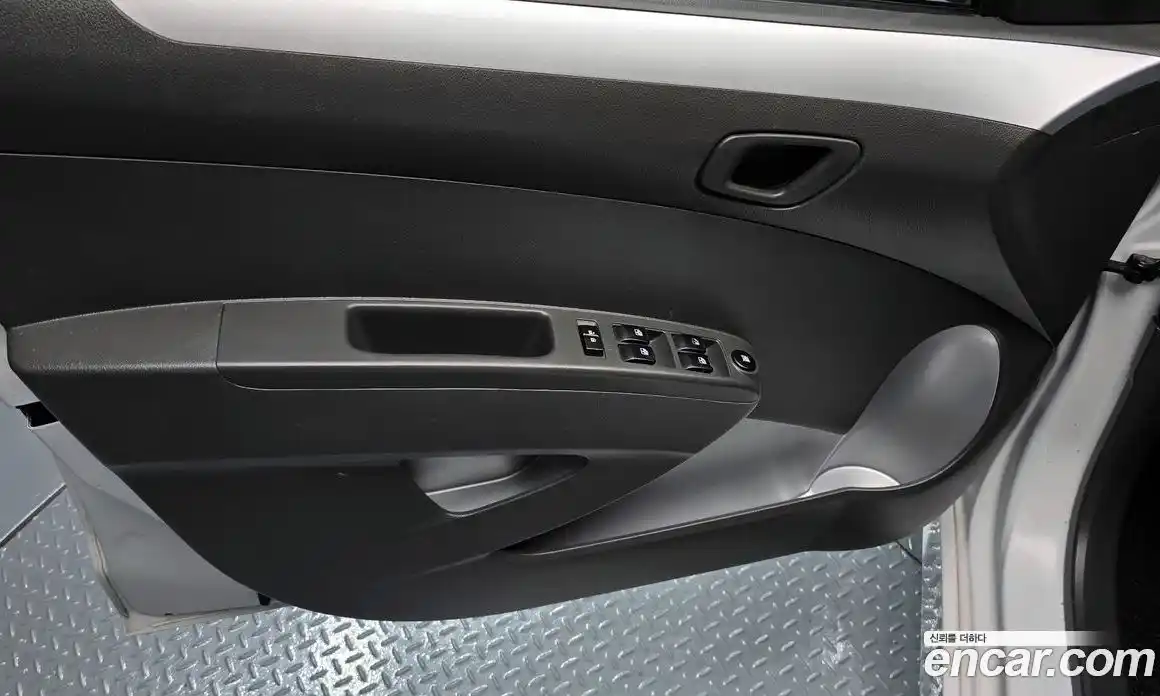 Chevrolet Spark 2014 1.0 гидро в Москве № 1907412, фото 14