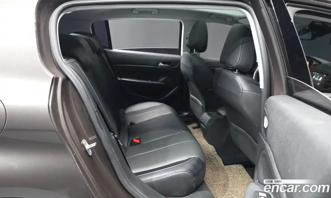 Peugeot 308 2015 2.0 гидро в Москве, фото 12